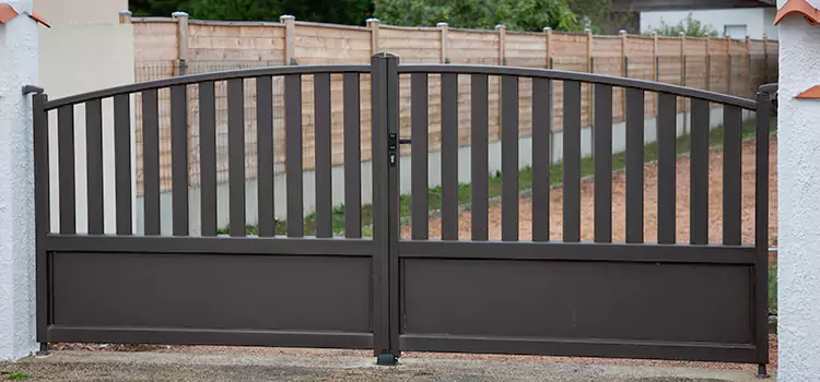 Advanced Gate Solutions in Urbandale, IA
