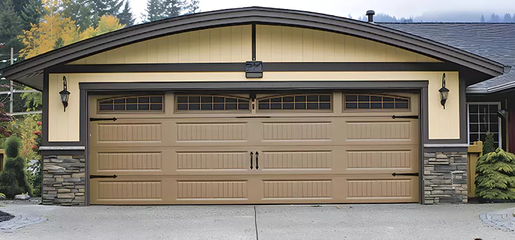 Residential Vinyl Roll Up Doors Urbandale
