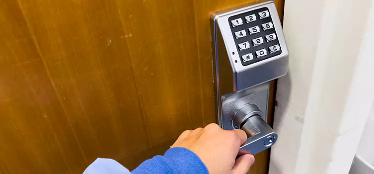 Why Choose Us for Your Keypad Lock Needs in Urbandale, IA?